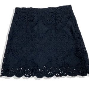 Abercrombie &Fitch Lace Mini skirt. Navy size 8